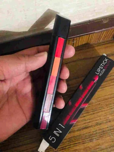 HUDA Matte Finish 5 in 1 Lipstick Buy 1 Get 1 Free